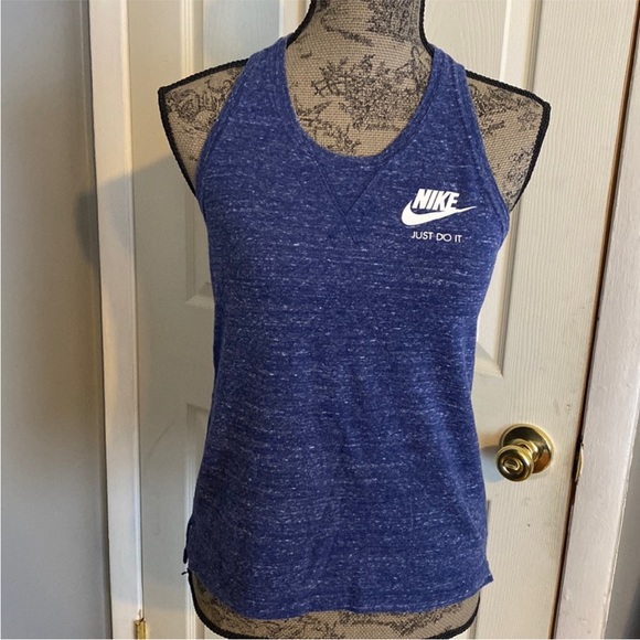 Nike Bundle - Picture 9 of 12